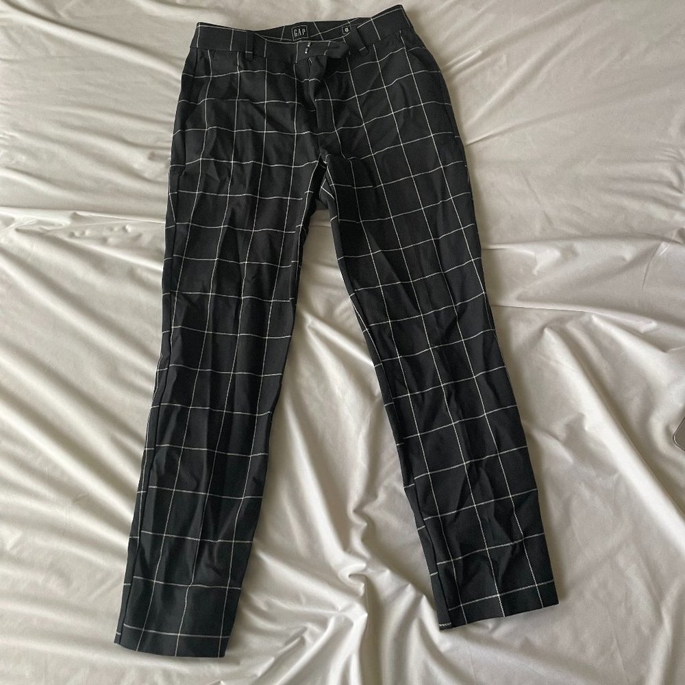 Gap Slim Fit Ankle Pants